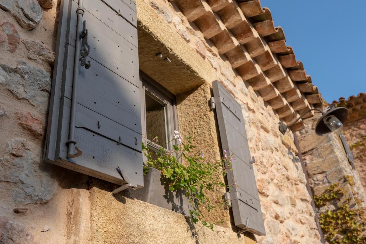 فيلا Domaine De Puybernier Jouques المظهر الخارجي الصورة